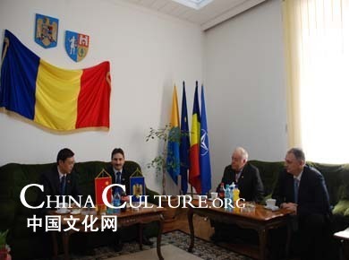 中国传统节日文化展”在罗马尼亚阿尔巴尤利亚