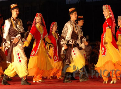 塔吉克族舞蹈--恰苏孜