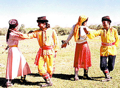 塔吉克族舞蹈--恰甫苏孜