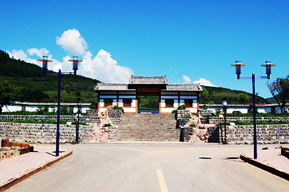 朝鲜民俗村牌楼